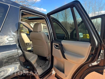 2013 Land Rover LR2 HSE – miniatura 52