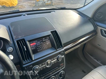2013 Land Rover LR2 HSE – miniatura 71