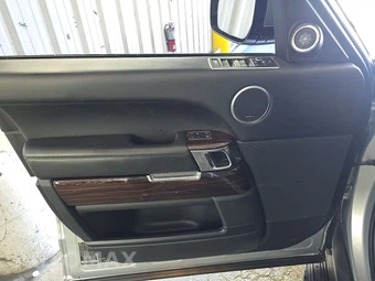 2013 Land Rover Range Rover HSE - miniatura 9