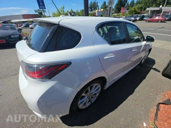2013 Lexus CT 200h – miniatura 3