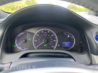 2013 Lexus CT 200h - miniatura 14