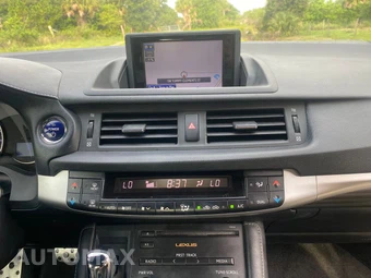 2013 Lexus CT 200h - miniatura 43