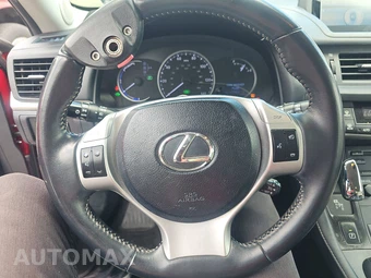 2013 Lexus CT 200h – miniatura 10