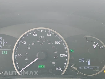 2013 Lexus CT 200h - miniatura 12