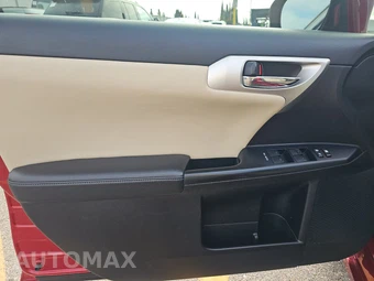 2013 Lexus CT 200h - miniatura 9
