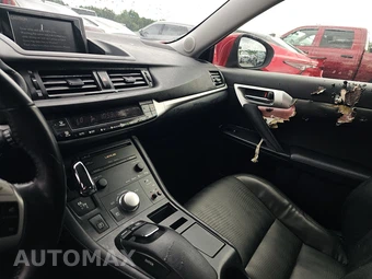 2013 Lexus CT 200h – miniatura 11