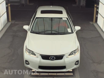 2013 Lexus CT 200h – miniatura 2