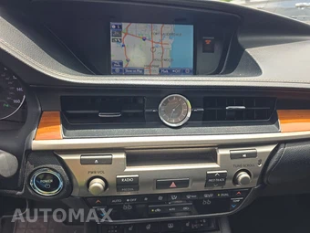 2013 Lexus ES 300h – miniatura 11