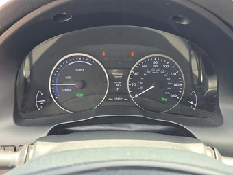 2013 Lexus ES 300h – miniatura 12