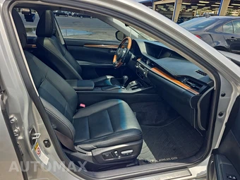 2013 Lexus ES 300h – miniatura 8