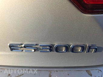 2013 Lexus ES 300h – miniatura 16