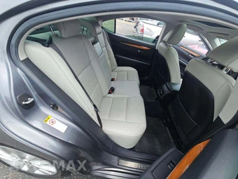 2013 Lexus ES 300h - miniatura 16