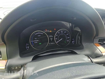 2013 Lexus ES 300h - miniatura 9