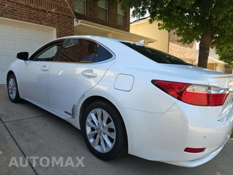 2013 Lexus ES 300h - miniatura 2