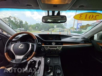 2013 Lexus ES 300h - miniatura 10