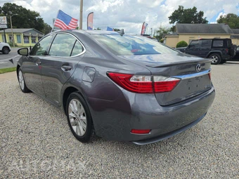 2013 Lexus ES 300h - miniatura 2