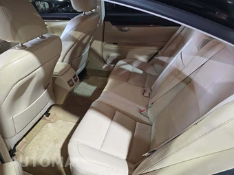 2013 Lexus ES 350 – miniatura 13