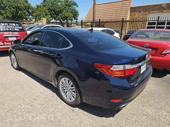 2013 Lexus ES 350 – miniatura 2