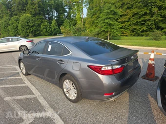 2013 Lexus ES 350 – miniatura 6