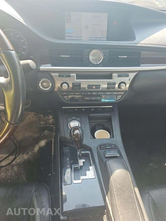 2013 Lexus ES 350 – miniatura 7