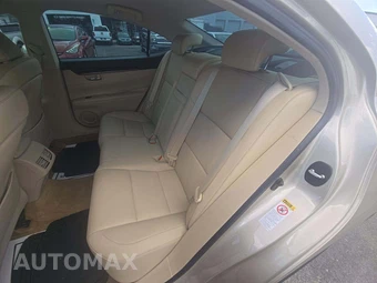 2013 Lexus ES 350 – miniatura 10