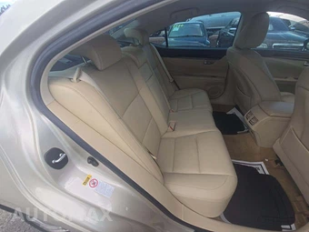 2013 Lexus ES 350 – miniatura 13