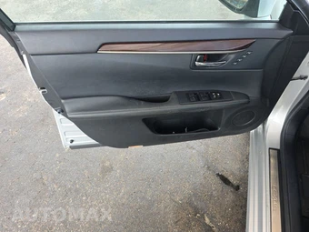 2013 Lexus ES 350 – miniatura 9