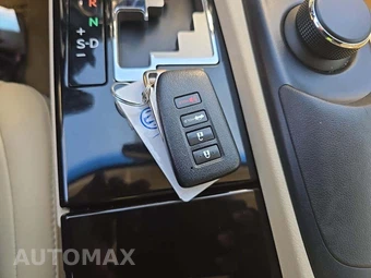 2013 Lexus ES 350 – miniatura 5
