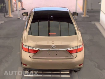 2013 Lexus ES 350 – miniatura 5