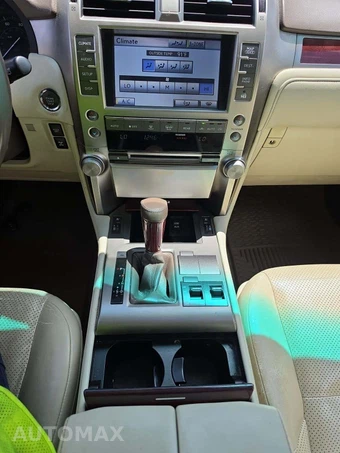 2013 Lexus GX 460 - miniatura 10
