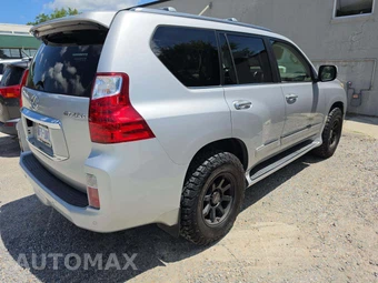 2013 Lexus GX 460 - miniatura 3