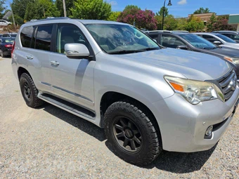 2013 Lexus GX 460 - miniatura 4
