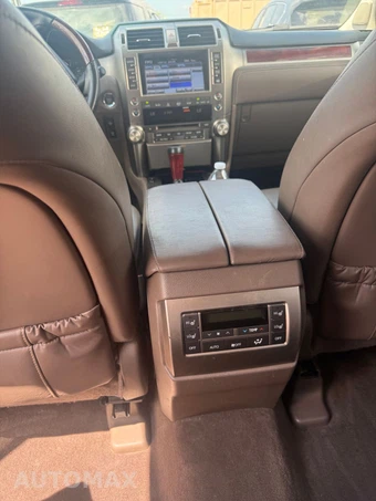 2013 Lexus GX 460 - miniatura 18