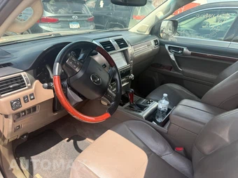 2013 Lexus GX 460 - miniatura 23