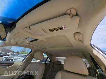 2013 Lexus LS 460 - miniatura 11