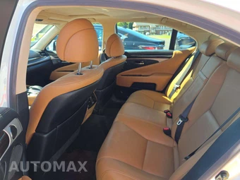 2013 Lexus LS 460 – miniatura 13