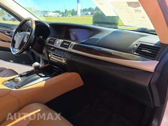 2013 Lexus LS 460 – miniatura 19