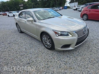 2013 Lexus LS 460 – miniatura 4