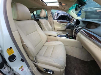 2013 Lexus LS 460 – miniatura 18