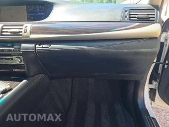 2013 Lexus LS 460 – miniatura 19