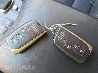 2013 Lexus LS 460 – miniatura 8