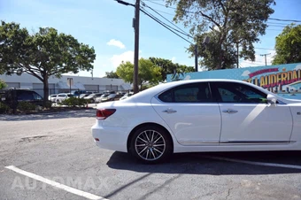 2013 Lexus LS 460 - miniatura 28