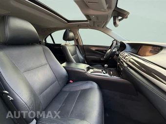 2013 Lexus LS 460 - miniatura 13