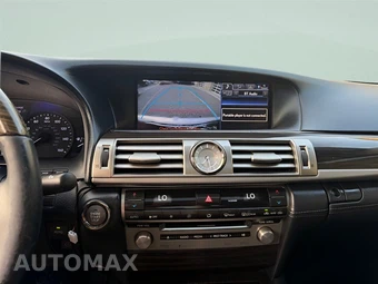 2013 Lexus LS 460 - miniatura 19