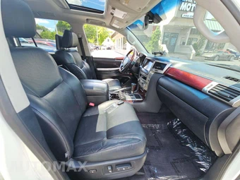 2013 Lexus LX 570 – miniatura 19