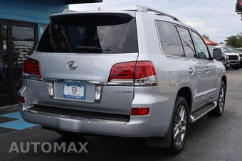 2013 Lexus LX 570 - miniatura 4