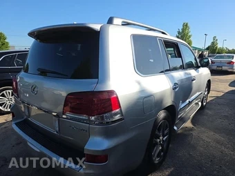 2013 Lexus LX 570 – miniatura 4