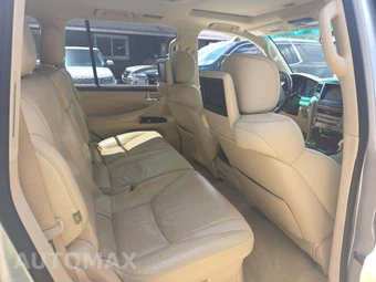 2013 Lexus LX 570 – miniatura 17