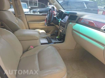 2013 Lexus LX 570 – miniatura 19