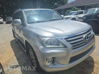 2013 Lexus LX 570 – miniatura 4
